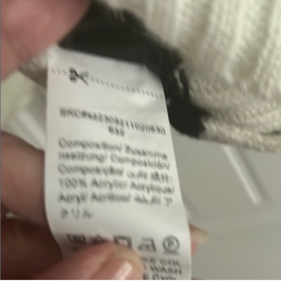 Black and White Women's Sweater - Picture 5 of 8